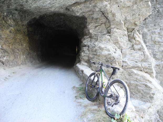 12 Gallerie sul lago Mauvoisin