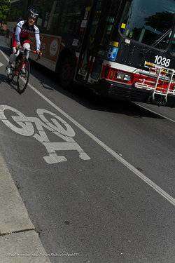 La bicicletta soluzione per la mobilità urbana ed extraurbana.jpg