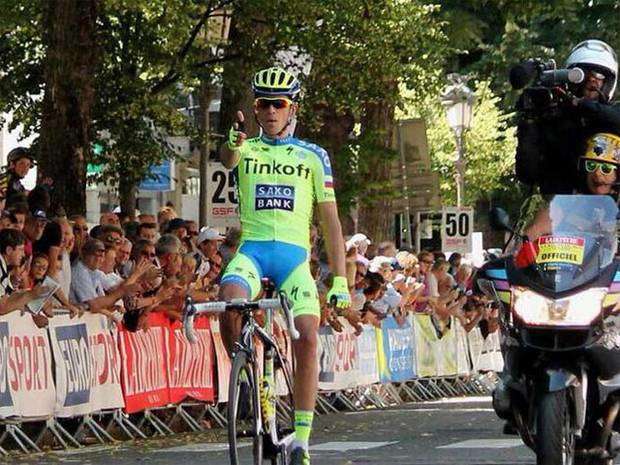 Alberto Contador vincitore a Bagneres de Louchon nella Route du Sud (foto FB Contador)