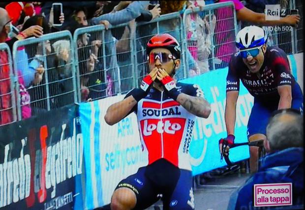 Caleb Ewan vince tappa 7 al Giro d'Italia (3)