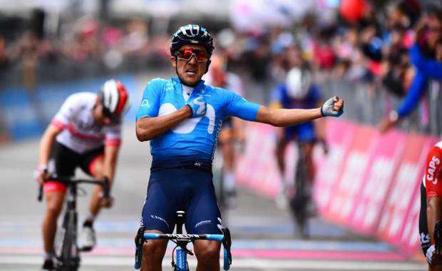 Carapaz vincitore della quarta tappa del Giro d'Italia (foto cyclingnews)