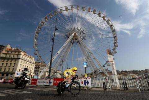 Chris Froome nella crono di Marsiglia (foto cyclingnews)