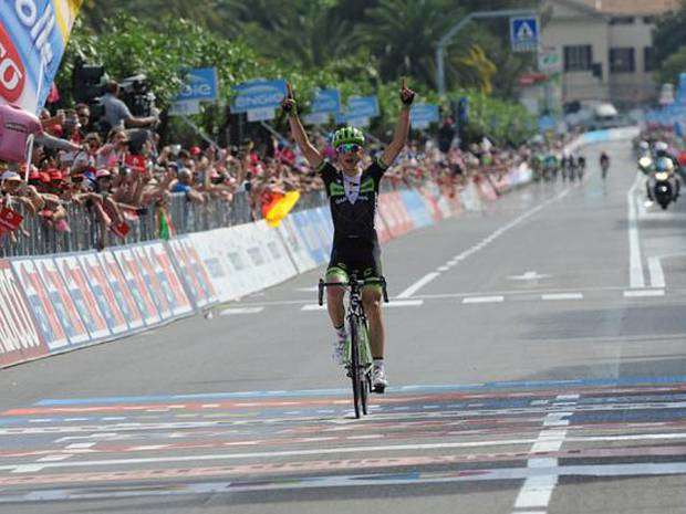 Davide Formolo vincitore della tappa di La Spezia (foto Sirotti Cyclingnews)