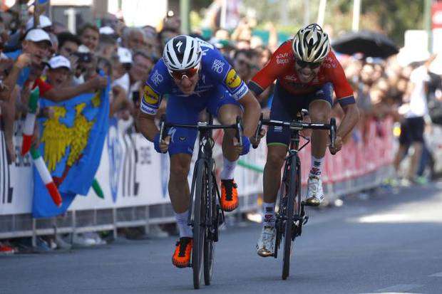 Elia Viviani vince il Campionato Italiano a Darfo Boario Terme (foto bettini cyclingnews) (2)