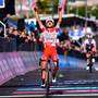 Fausto Masnada trionfa e Valerio Conti prende la Maglia Rosa (foto bettini cyclingnews)