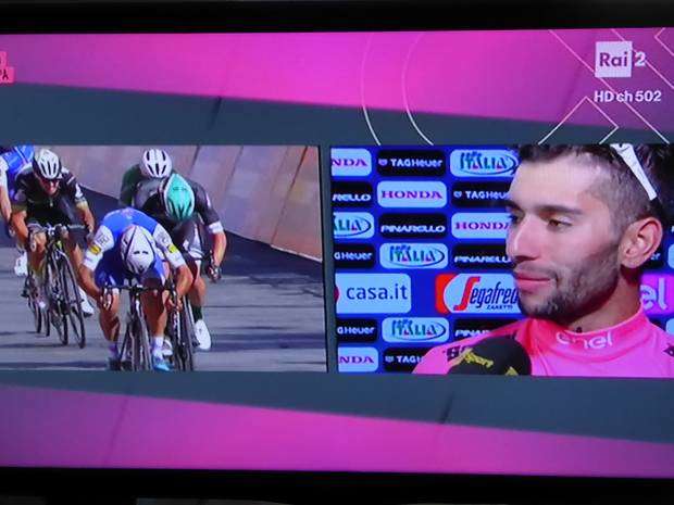 Fernando Gaviria vince la terza tappa del Giro d'Italia