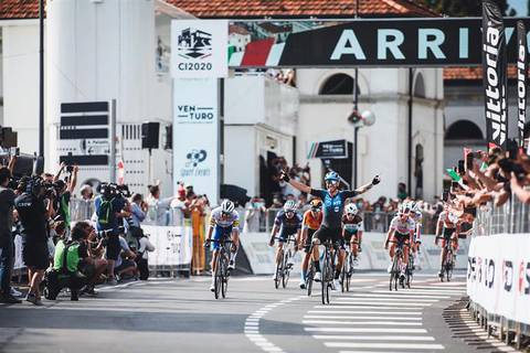 Giacomo Nizzolo vince il campionato Italiano di ciclismo (foto federciclismo)