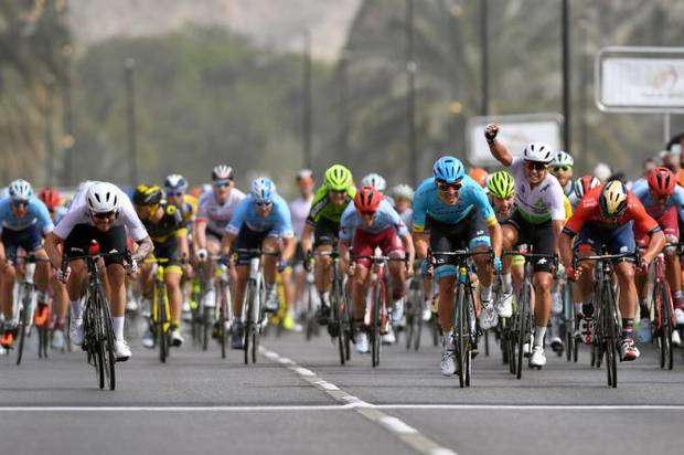 Giacomo Nizzolo vince l'ultima tappa del Tour of Oman (foto cyclingnews)