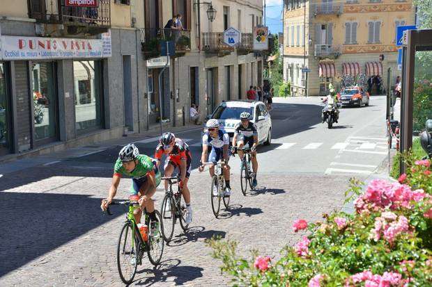 Giro Valle d'Aosta passaggio Caluso (foto Punto Vista Caluso) (7)