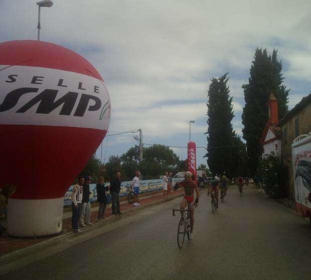 Giro dItalia Amatori 2012   la vittoria di Davide DAngelo a Casasanta