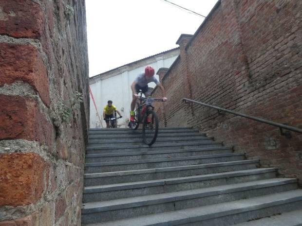 Giro del Castello Montaldo Scarampi (14)