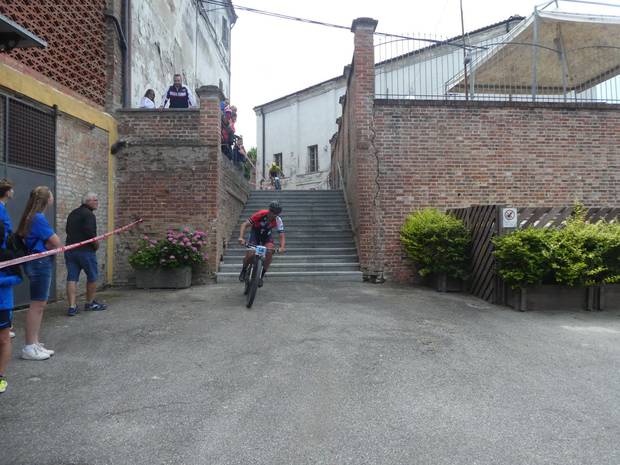 Giro del Castello Montaldo Scarampi (17)