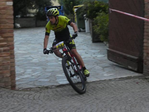 Giro del Castello Montaldo Scarampi (32)