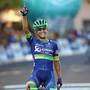 Il colombiano Esteban Chaves vincitore del Giro dell'Emilia (foto cyclingnews)