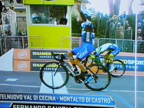 Il colombiano Fernando Gaviria vince la terza tappa della Tirreno Adriatico