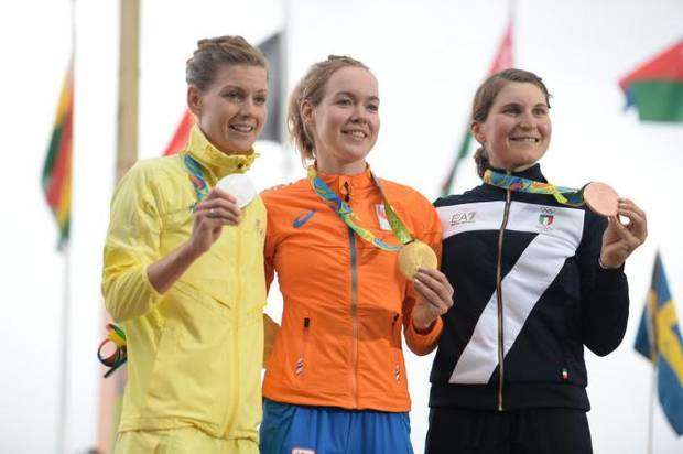 Il podio del ciclismo femminile delle Olimpiadi di Rio (foto cyclingnews)
