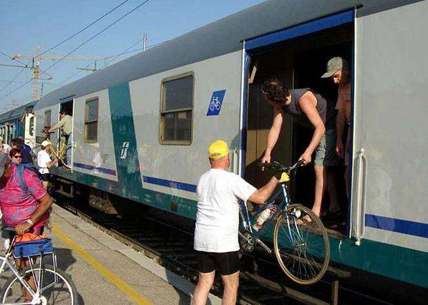 Intermodalità fra treno e bicicletta