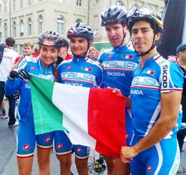 L'Italia d'oro nel Team Relay (federciclismo.it)