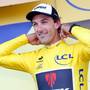 La gioia di Fabian Cancellara in maglia gialla (foto bettini/cyclingnews)