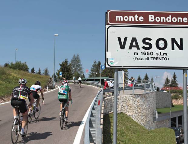 La salita al Monte Bondone (foto Newsspower)