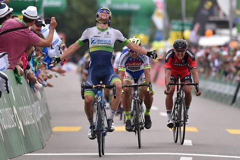 La volata vincente di Michael Matthews al Giro della Svizzera (foto cyclingnews)