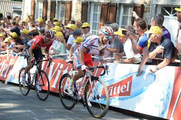 Lo scatto con cui Purito Rodriguez ha vinto la tappa del Muro di Huy (foto sirotti cyclingnews)