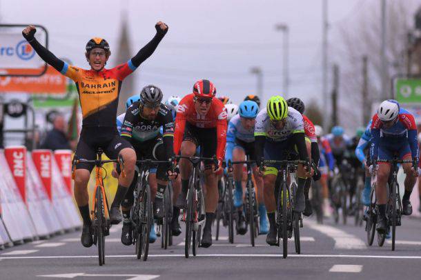 Lo spagnolo Cortina vincitore tappa 3 della Parigi Nizza (foto cyclingnews)