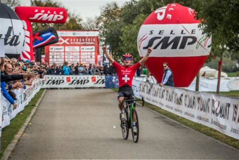 Lo svizzero Ruegg vincitore a Brugherio (foto Federciclismo)
