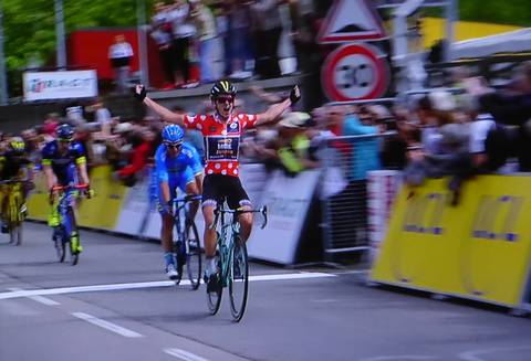 L’olandese Bouwman vincitore terza tappa Giro del Delfinato