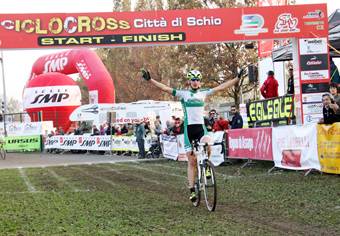Luca Braidot vincitore a Schio (foto federciclismo)