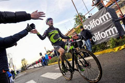 Marco Aurelio Fontana vincitore a Lurago d'Erba (foto soncini federciclismo)