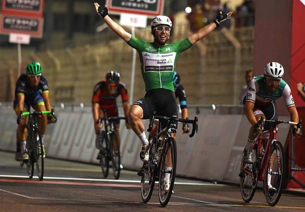 Mark Cavendish vince l'ultima tappa dell'Abu Dabhi Tour (fot cyclingnews)
