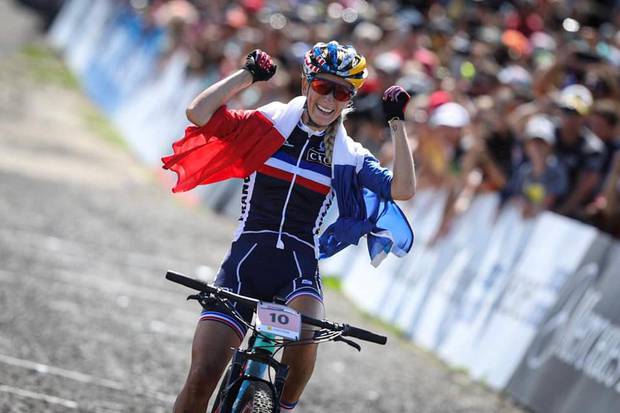 Pauline Ferrand Prevot campionessa mondiale MTB XCO (foto UCI)