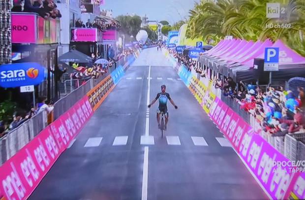 Peter Sagan vince la tappa di Tortoreto al Giro d'Italia (4)