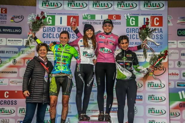 Podio femminile Giro d'Italia Ciclocross Osoppo (foto organizzazione)