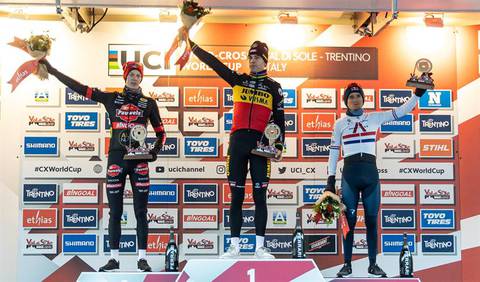Podio maschile Coppa del mondo  Ciclocross Vermiglio (foto Federciclismo)