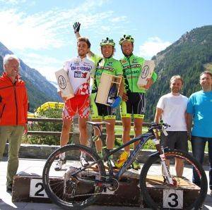 Podio maschile Gran Paradiso Bike 2014 (foto aostaoggi.it) 