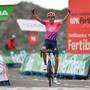 Sull’Angliru vince Hugh Carthy (foto cyclingnews)