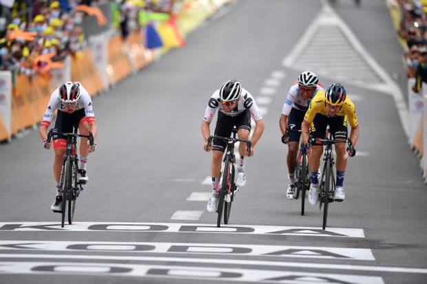 Tadej Pogacar vince tappa 9 Tour de France (fto cyclingnews)