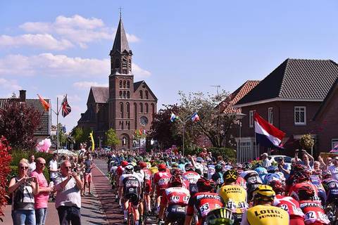 Tappa 2 l'Olanda accoglie il Giro d'Italia (foto cyclingnews)