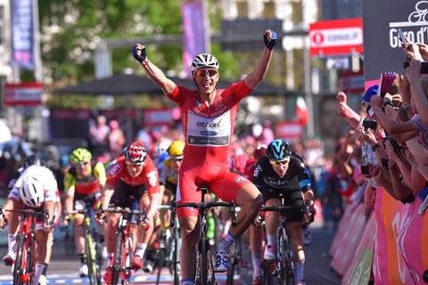 Tappa 3 vittoria e maglia rosa per Marcel Kittel (foto cyclingnews)