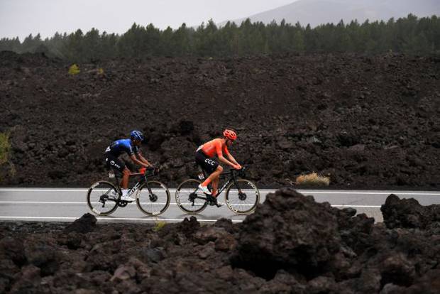 Terza tappa sull'Etna del Giro d'Italia (foto cyclingnews)