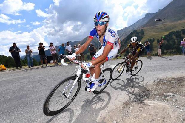 Thibaut Pinot vince sull'Alpe d'Huez (foto cyclingnews)