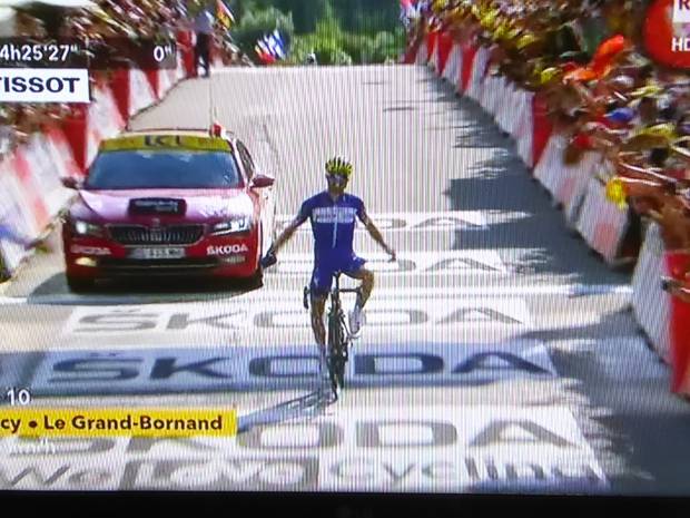 Tour de France Julian Alaphilippe vince a Le Grand Bornand