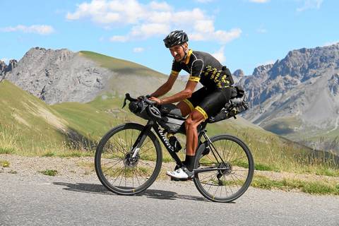Traversata delle Alpi in bici di Mattia Barlocco (1)