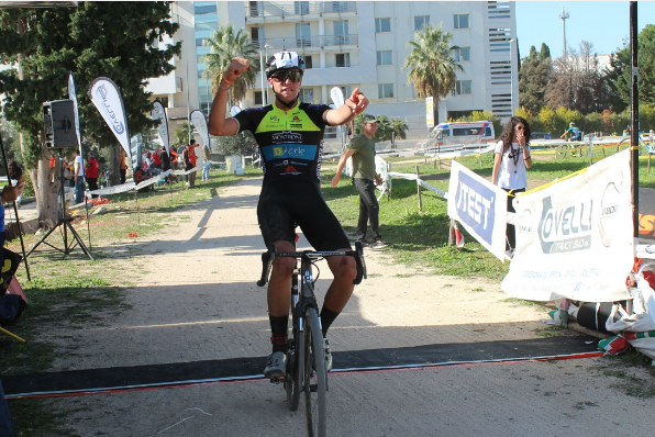 Trofeo Ciclocross Avis Bike vittoria di Ivan Carrer (foto organizzazione)