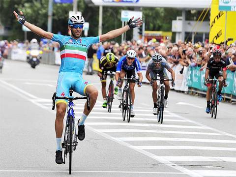 Vincenzo Nibali vince la Coppa Bernocchi (foto Bettini federciclismo)
