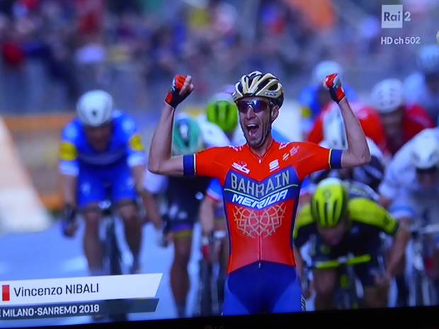 Vincenzo Nibali trionfa nella Milano Sanremo 2018