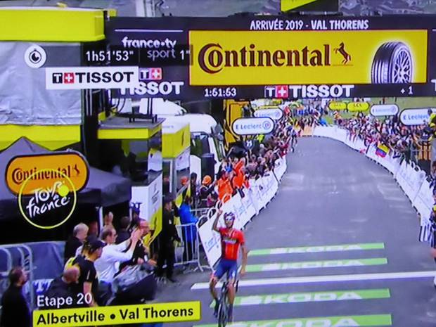 Vincenzo Nibali vince la tappa di Val Thorens al Tour de France (3)