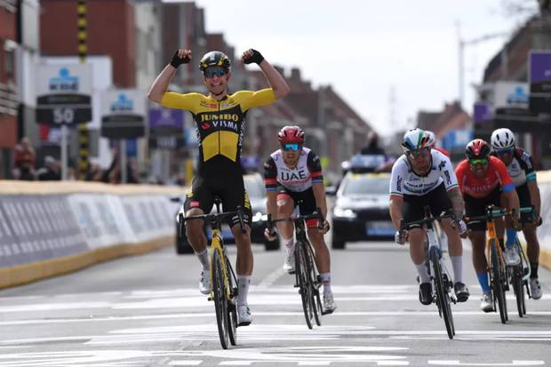 Wout Van Aert vince la Gand Wevelgem (foto cyclingnews)